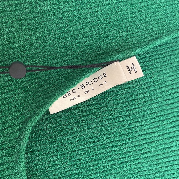 Bec and bridge green knitted mini dress. Size 10, low back, new with tags. - Picture 5 of 5